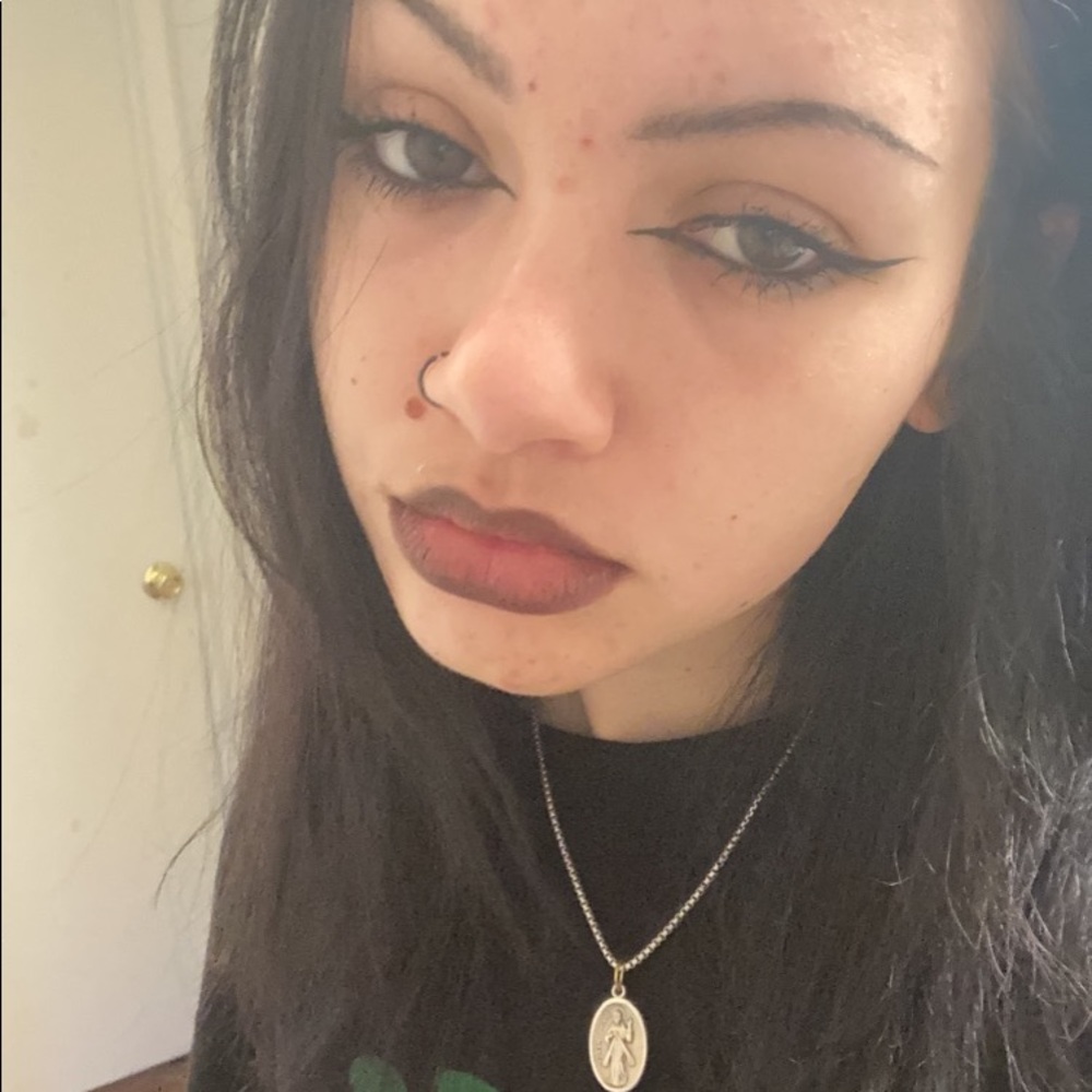 Meet your Posher, Kylee